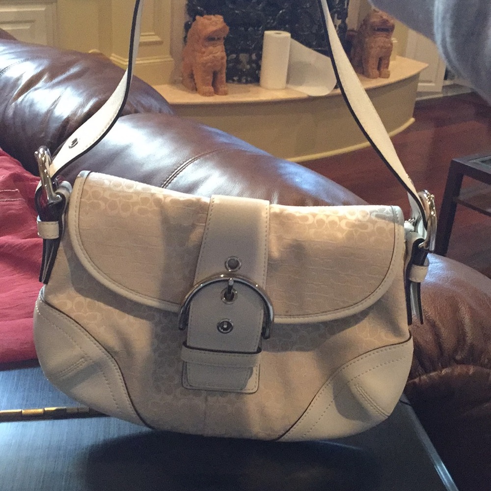 Coach shoulder bag
